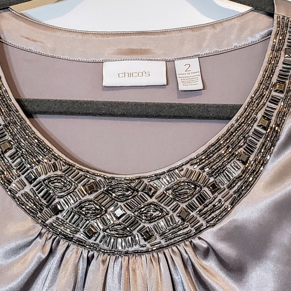 Chico's Sleeveless Silver Top With Silver Embellishments Silky Size 2 - Picture 5 of 10